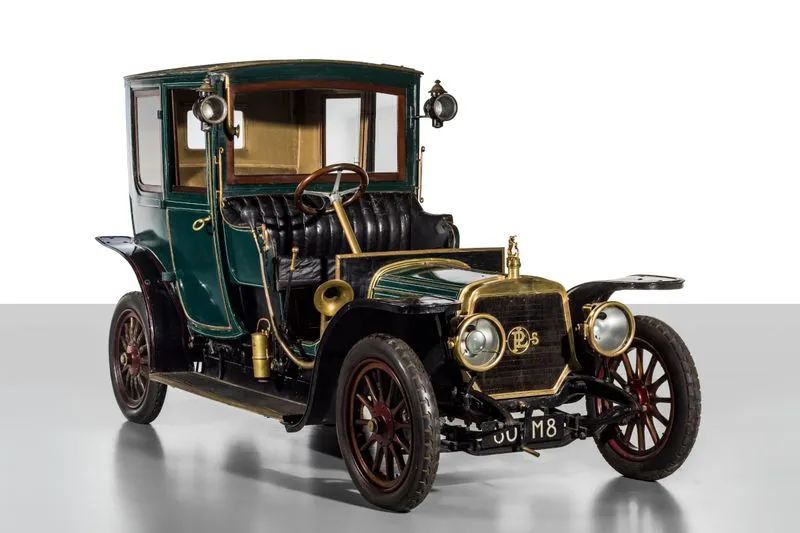 STUPINIGI - «Margherita. Un secolo di storia»: un programma diffuso per raccontare la regina più moderna d'Italia