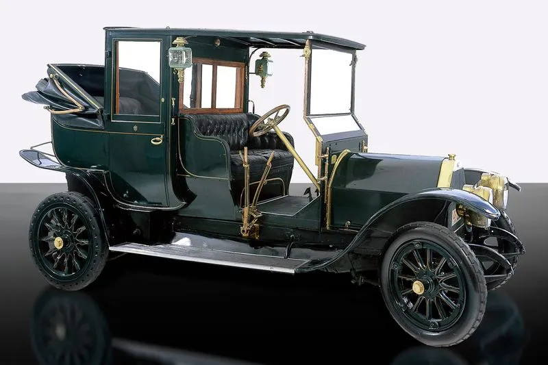 STUPINIGI - «Margherita. Un secolo di storia»: un programma diffuso per raccontare la regina più moderna d'Italia