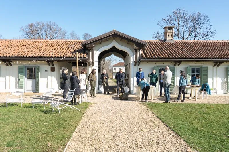 NICHELINO - L'assessore regionale Vignale in visita al parco di Stupinigi - FOTO