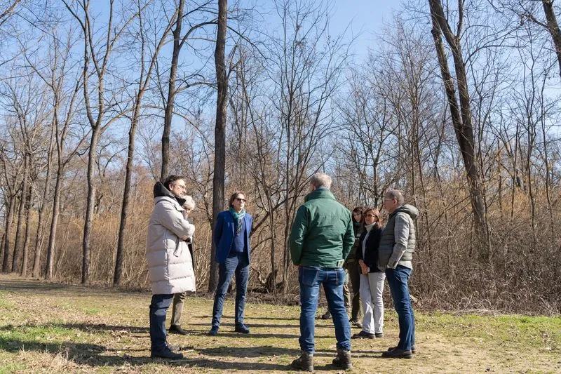 NICHELINO - L'assessore regionale Vignale in visita al parco di Stupinigi - FOTO