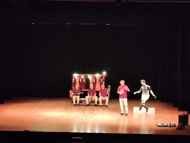 NICHELINO - Lo spettacolo sul «Grande Torino» regala emozioni al teatro Superga - FOTO