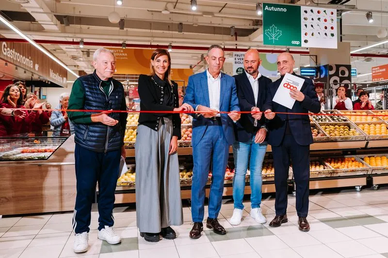 NICHELINO - Riapre il supermercato Coop: nuovo look e più servizi per una ristrutturazione da 1,4 milioni di euro - FOTO