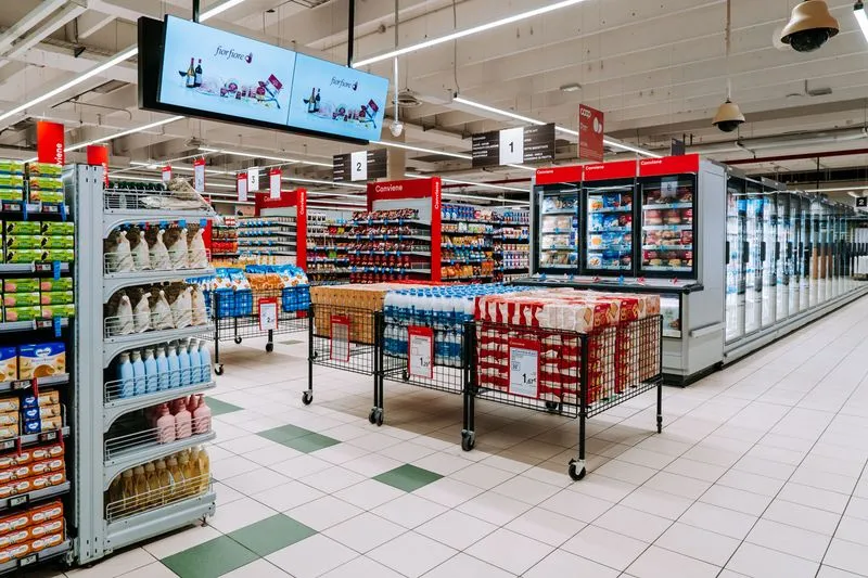 NICHELINO - Riapre il supermercato Coop: nuovo look e più servizi per una ristrutturazione da 1,4 milioni di euro - FOTO