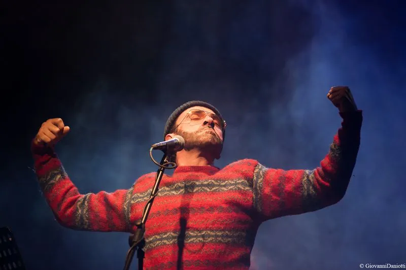 NICHELINO - Da Balla a Dalla: lo spettacolo che parla di Lucio Dalla attraverso la vita di Dario Ballantini