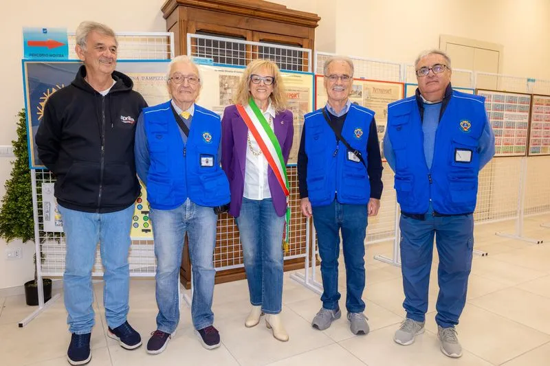 ORBASSANO - Inaugurata la mostra sui 70 anni di Olimpiadi invernali - FOTO