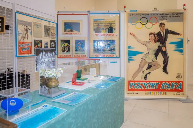ORBASSANO - Inaugurata la mostra sui 70 anni di Olimpiadi invernali - FOTO