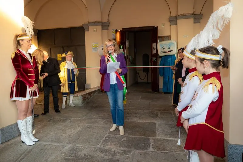ORBASSANO - Inaugurata la mostra sui 70 anni di Olimpiadi invernali - FOTO