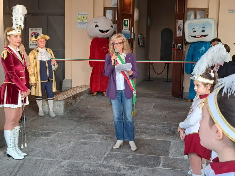 ORBASSANO - Inaugurata la mostra sui 70 anni di Olimpiadi invernali - FOTO