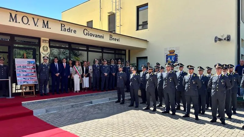 ORBASSANO - Inaugurata la ristrutturata caserma della Guardia di finanza - FOTO