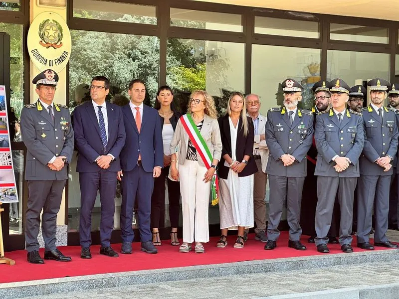 ORBASSANO - Inaugurata la ristrutturata caserma della Guardia di finanza - FOTO