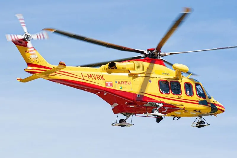 ORBASSANO - Grave incidente sulla circonvallazione: ciclista 46enne elitrasportato all'ospedale Cto