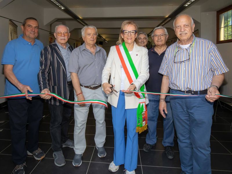 ORBASSANO - Inaugurata la mostra «La Costituzione a colori» - FOTO