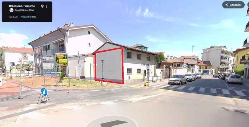 ORBASSANO - Un murales artistico scelto dai cittadini per riqualificare il muro di via Giolitti - FOTO