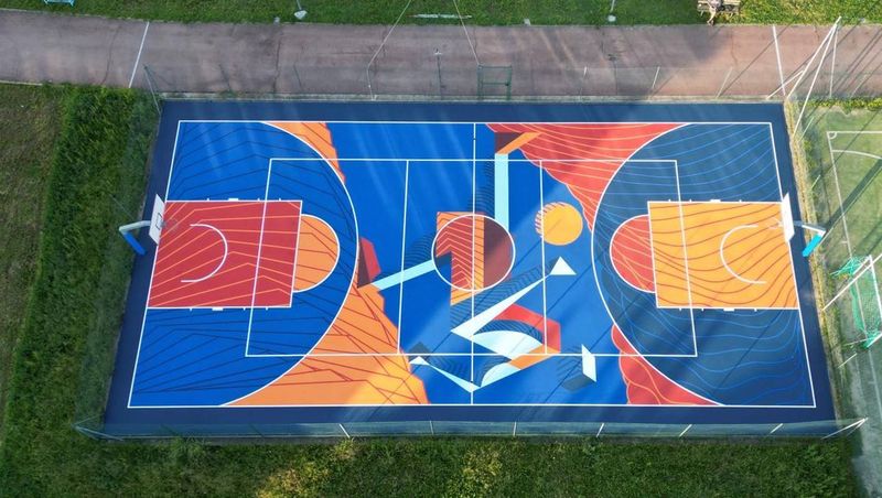 ORBASSANO - Riqualificata la piastra multisport della scuola dedicata a Davide Messinese - FOTO