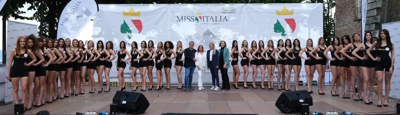PIANEZZA - Sabato sera per la prima volta arrivano le selezioni di «Miss Italia» - FOTO