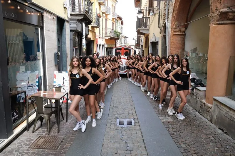PIANEZZA - Sabato sera per la prima volta arrivano le selezioni di «Miss Italia» - FOTO