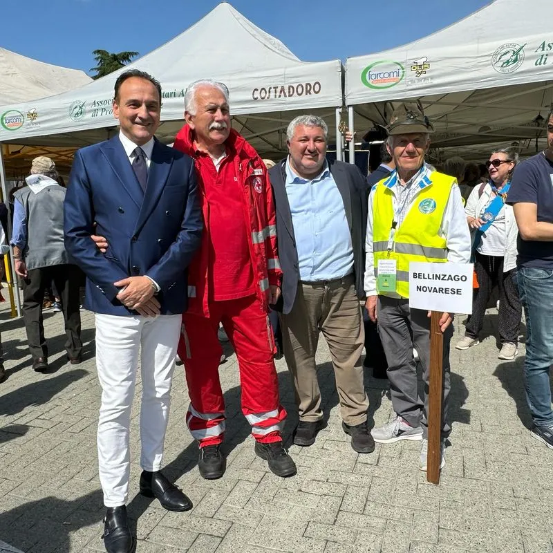 PIANEZZA - In 700 al raduno dei Centri di Incontro anziani di tutto il Piemonte - FOTO