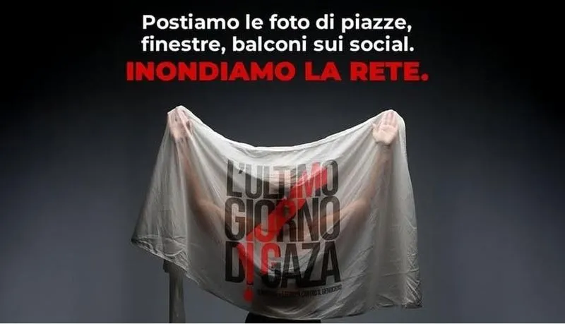 PIOBESI - Lenzuola bianche dai balconi a sostegno di Gaza