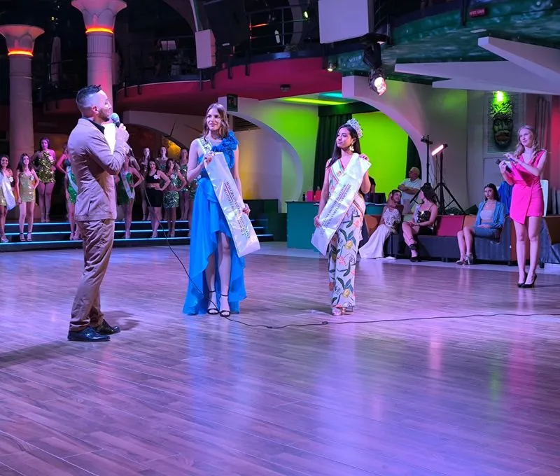PIOBESI - Miss Paradisia 2025: la corona di vincitrice va a Noemi Cecilia Grassi - FOTO