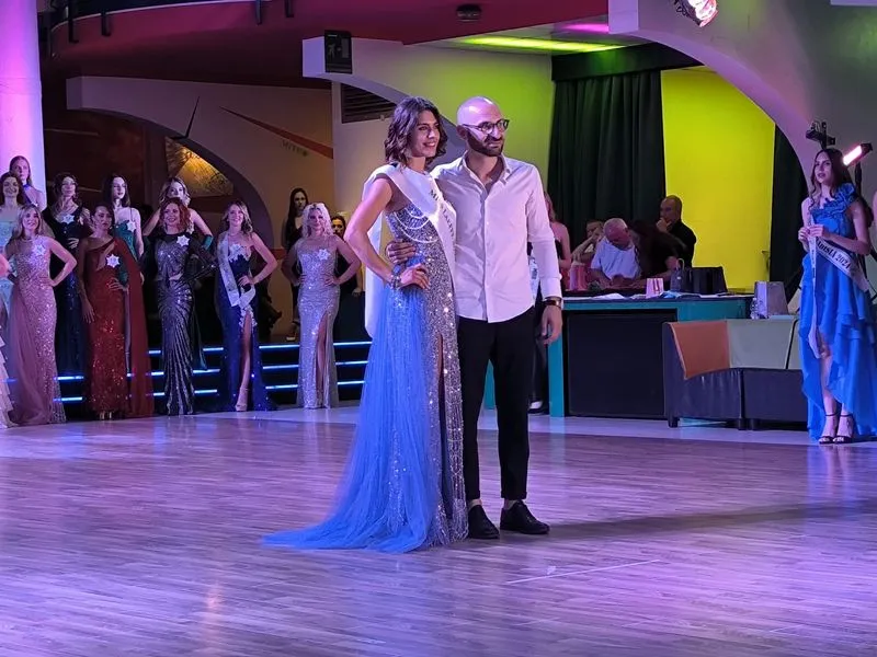 PIOBESI - Miss Paradisia 2025: la corona di vincitrice va a Noemi Cecilia Grassi - FOTO