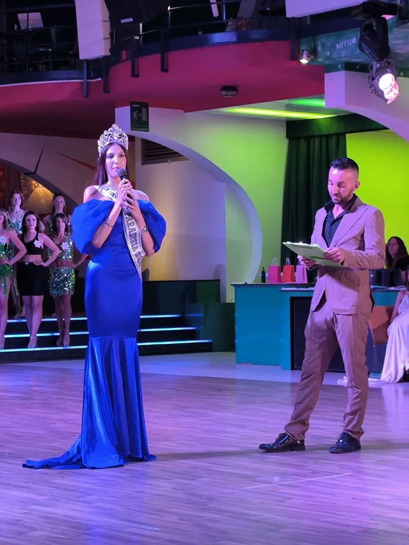 PIOBESI - Miss Paradisia 2025: la corona di vincitrice va a Noemi Cecilia Grassi - FOTO