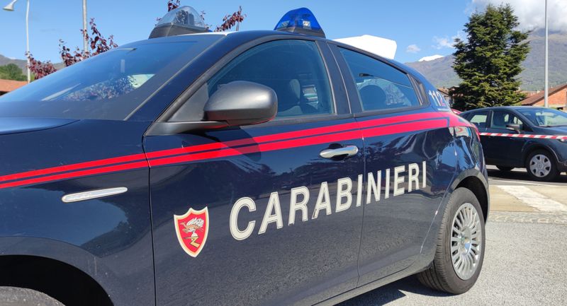 PIOSSASCO - Camper rubato e ritrovato vicino al campo nomadi: è stato riverniciato e danneggiato