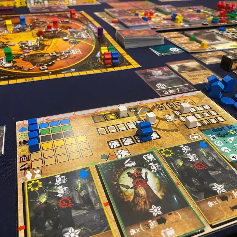 PIOSSASCO - Una serata di giochi a tema thriller e investigativo nel giardino della dimora storica