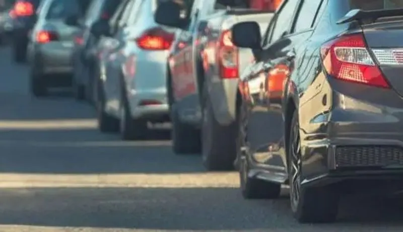 PIOSSASCO - Il traffico della provinciale 589 è insostenibile: i cittadini chiedono una bretella per deviare il traffico pesante