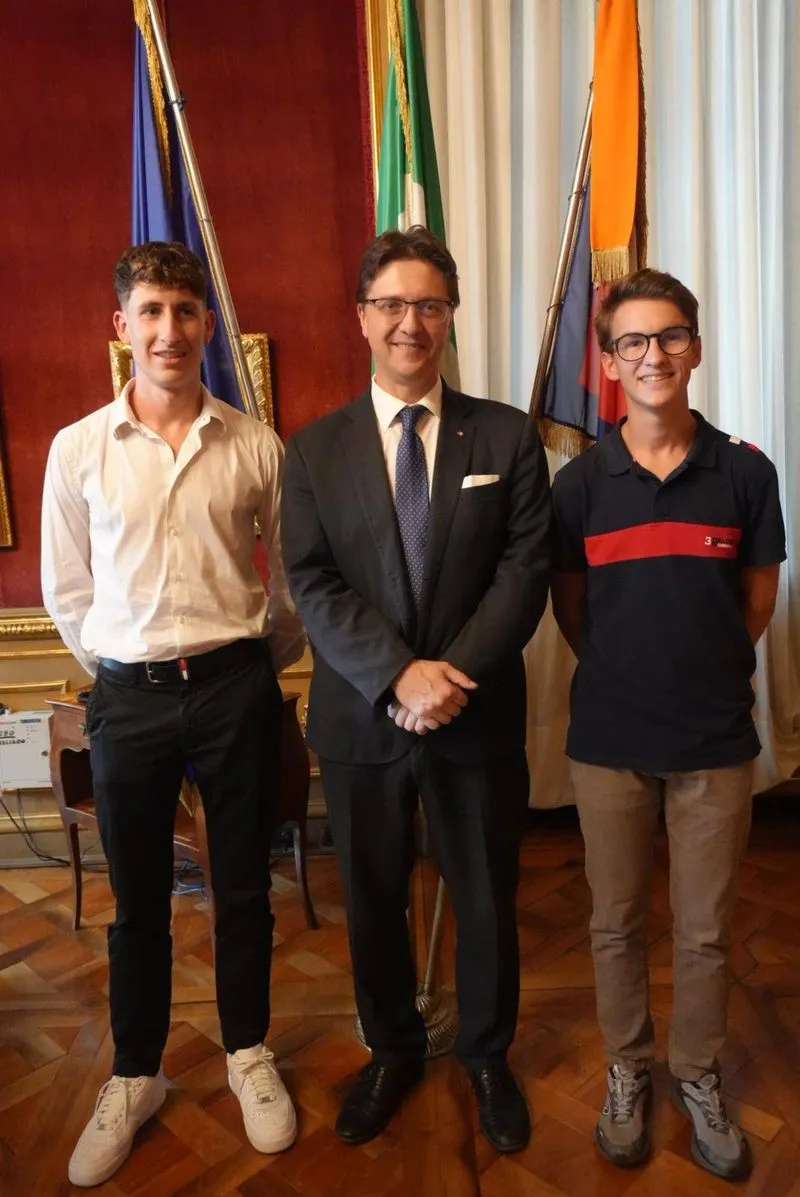 POIRINO - I giovani studenti Simone Delbosco e Fabio Longo Vaschetti premiati in Regione - FOTO