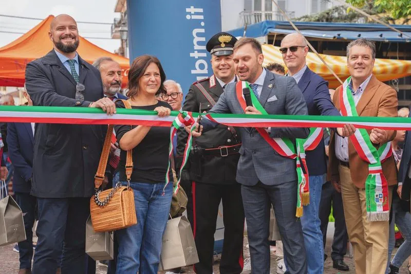 POIRINO - Numeri da record per la Fiera dell'asparago e tinca - FOTO