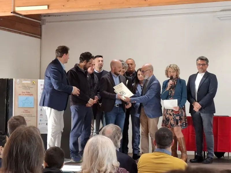 PONT CANAVESE - Premio Trione, tantissime fiabe per la montagna