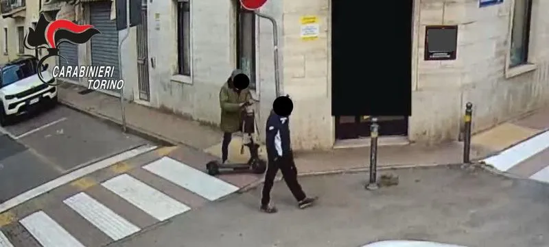 ALPIGNANO-PIANEZZA - Rapina all'ufficio postale di Villastellone con sequestro della direttrice: tre arrestati