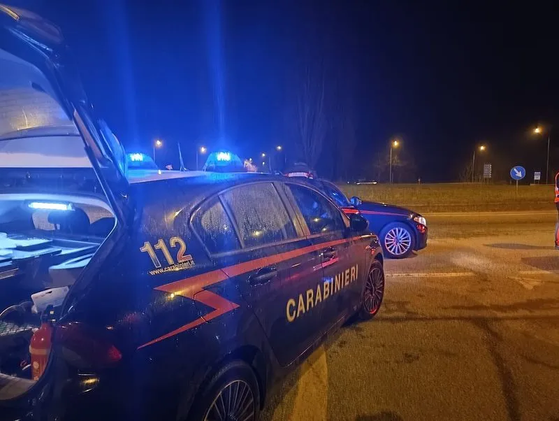 RIVALTA-BEINASCO - Ruba un monopattino da 1000 euro e fugge su un'auto anche quella rubata: 18enne arrestato