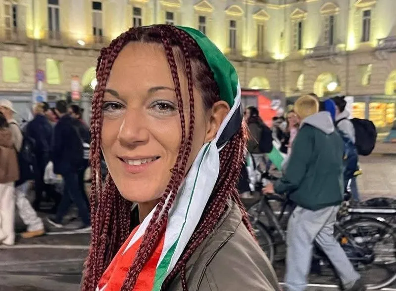RIVALTA - Agenti feriti alla manifestazione pro Askatasuna, la consigliera Gaudiano si scusa per il post ironico
