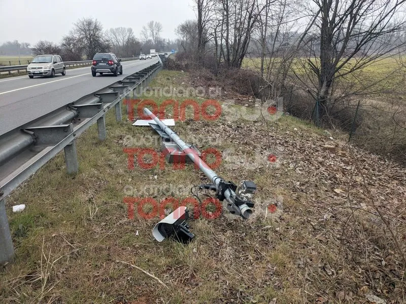 FLEXIMAN A RIVALTA - Segati gli autovelox sulla variante del Dojrone