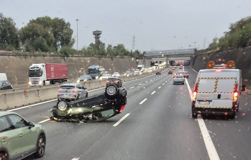 TANGENZIALE TORINO - Mattinata di caos: tre incidenti, tre feriti e un tir in fiamme