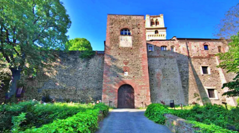 RIVALTA - Ladri di rame al Castello degli Orsini: rubate canaline e grondaie per 5000 euro