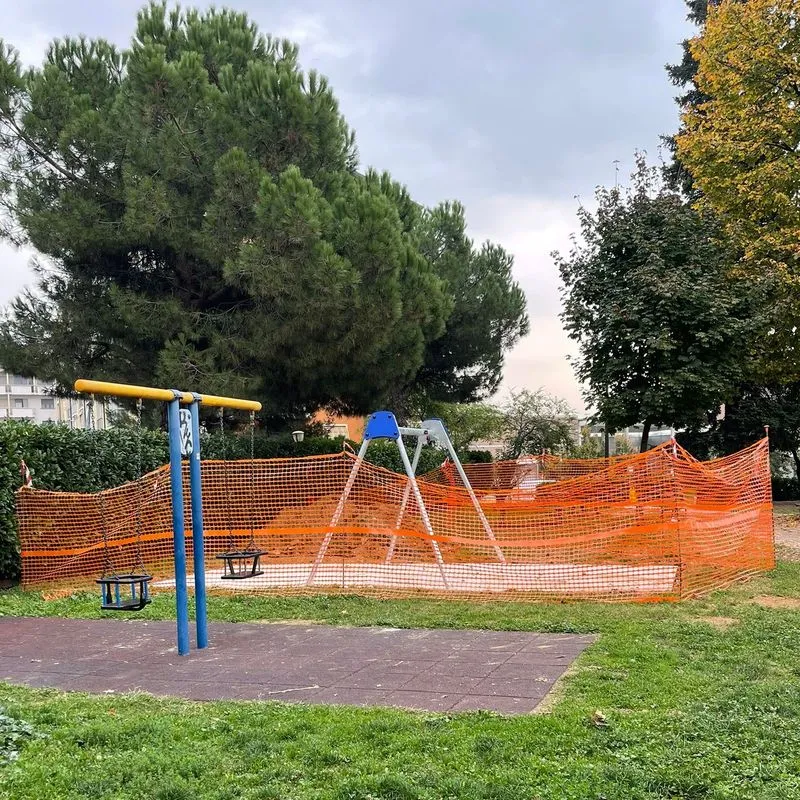 RIVALTA - Arrivano nuovi giochi nei parchi e nelle aree verdi cittadine - FOTO