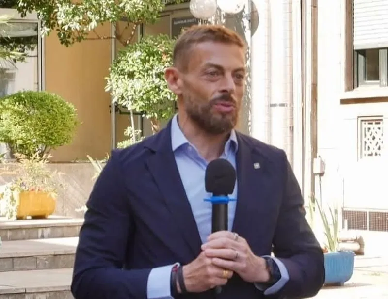 RIVALTA - Anche Fratelli d'Italia contro il post della consigliera Gaudiano: «Si dimetta»