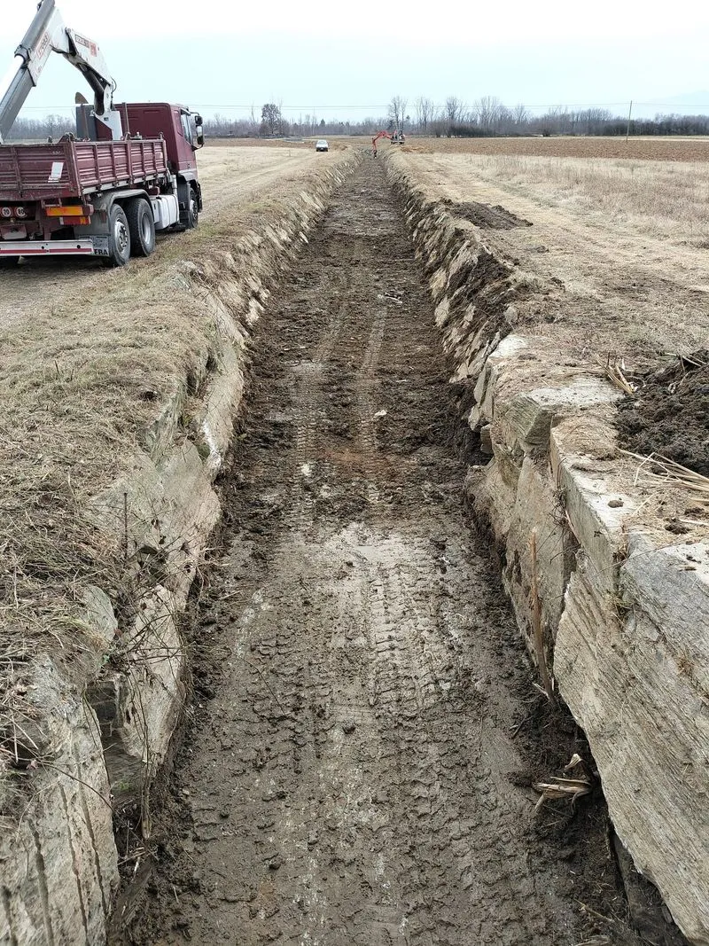 RIVALTA - Partiti i lavori di pulizia del canale scolmatore e delle bealere della città - FOTO