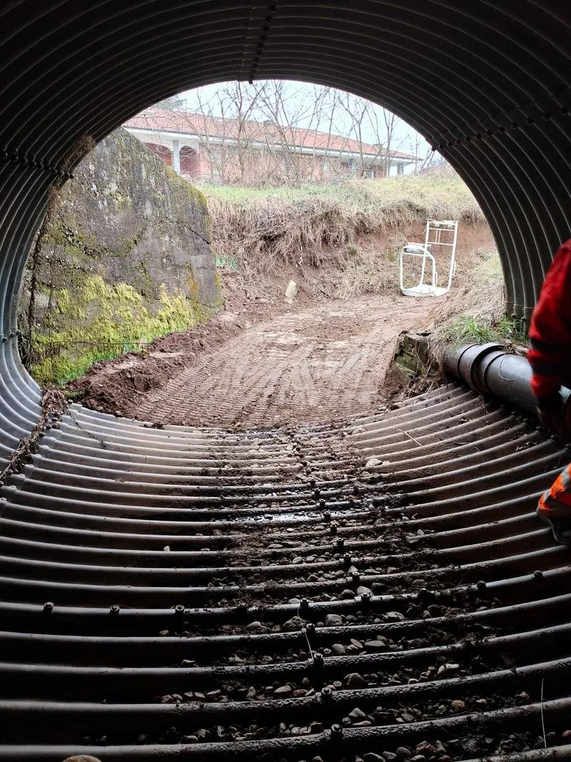 RIVALTA - Partiti i lavori di pulizia del canale scolmatore e delle bealere della città - FOTO