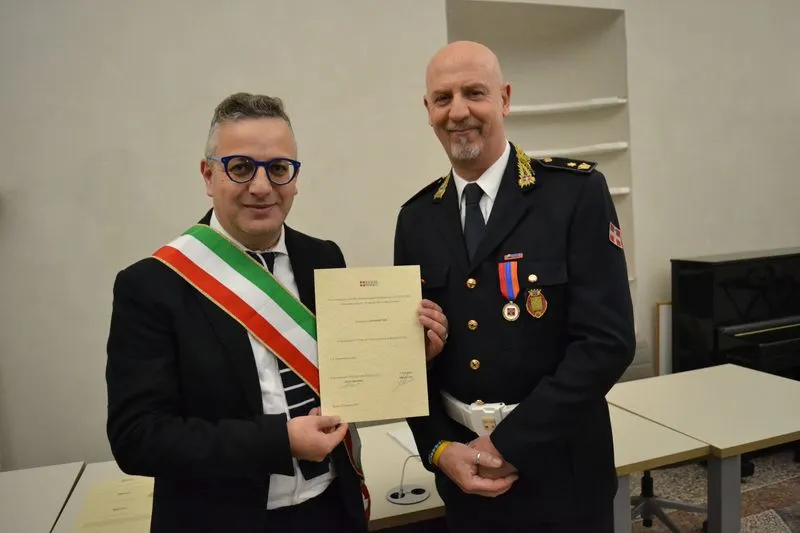 RIVALTA - San Sebastiano, medaglia per meriti speciali a quattro agenti della polizia locale - FOTO