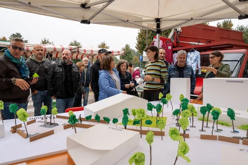 RIVALTA - A Tetti Francesi prende forma la nuova piazza Don Pino Puglisi