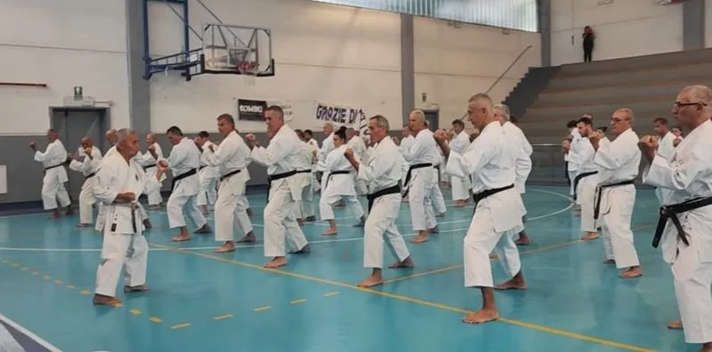 RIVAROLO CANAVESE - Un successo il raduno di karate con il maestro Soshi Miura - FOTO