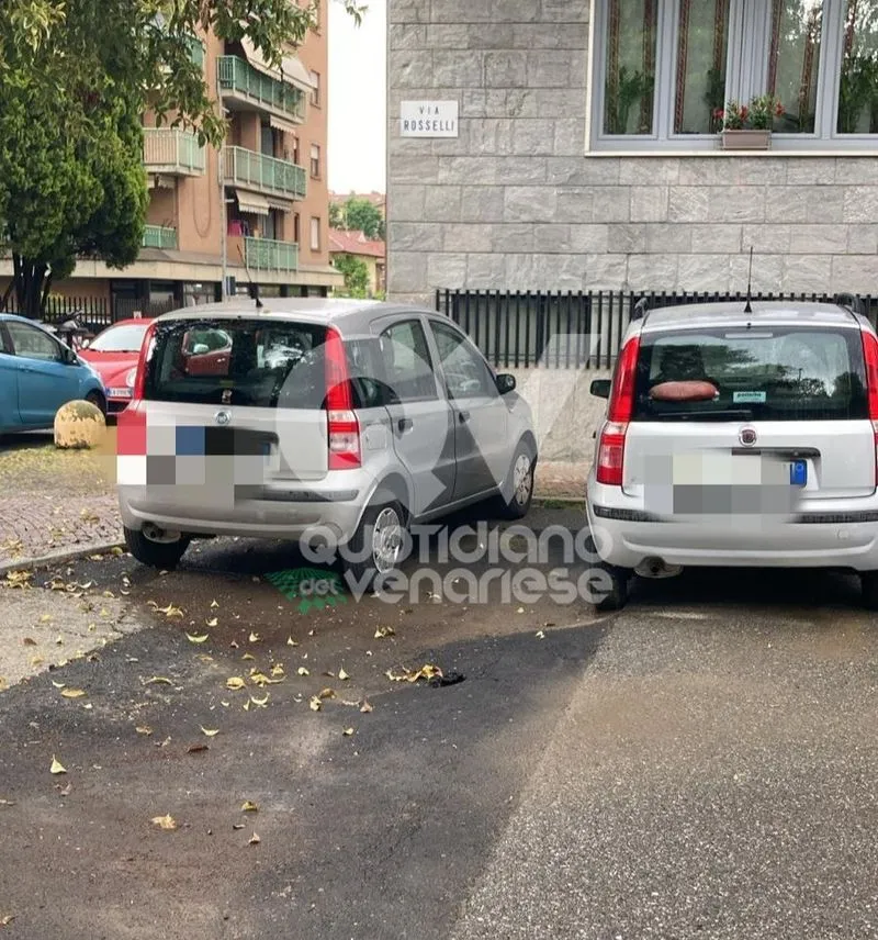 RIVOLI - Ancora disagi legati all'impianto di cogenerazione: mini voragine nell'asfalto in via Rosselli - FOTO.
