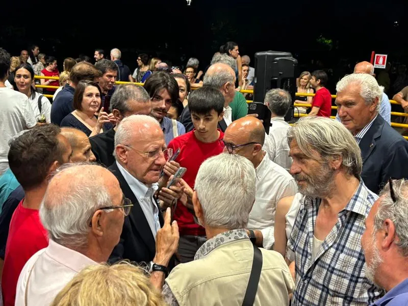 RIVOLI - Guerre, Sanità e Sicurezza: il governatore della Campania, Vincenzo De Luca, alla Festa de l’Unità - FOTO