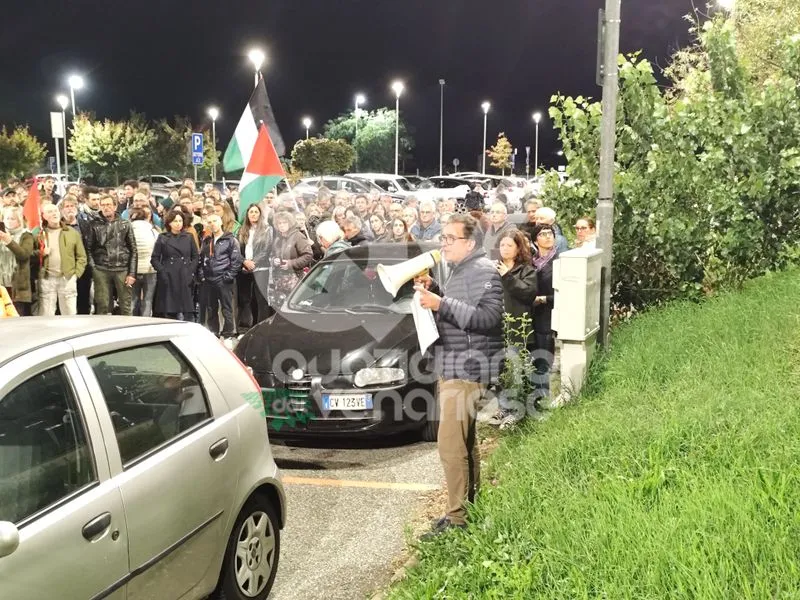 RIVOLI - «Luci sulla Palestina: 100 ospedali per Gaza»: medici, infermieri e operatori sanitari condannano il genocidio - FOTO