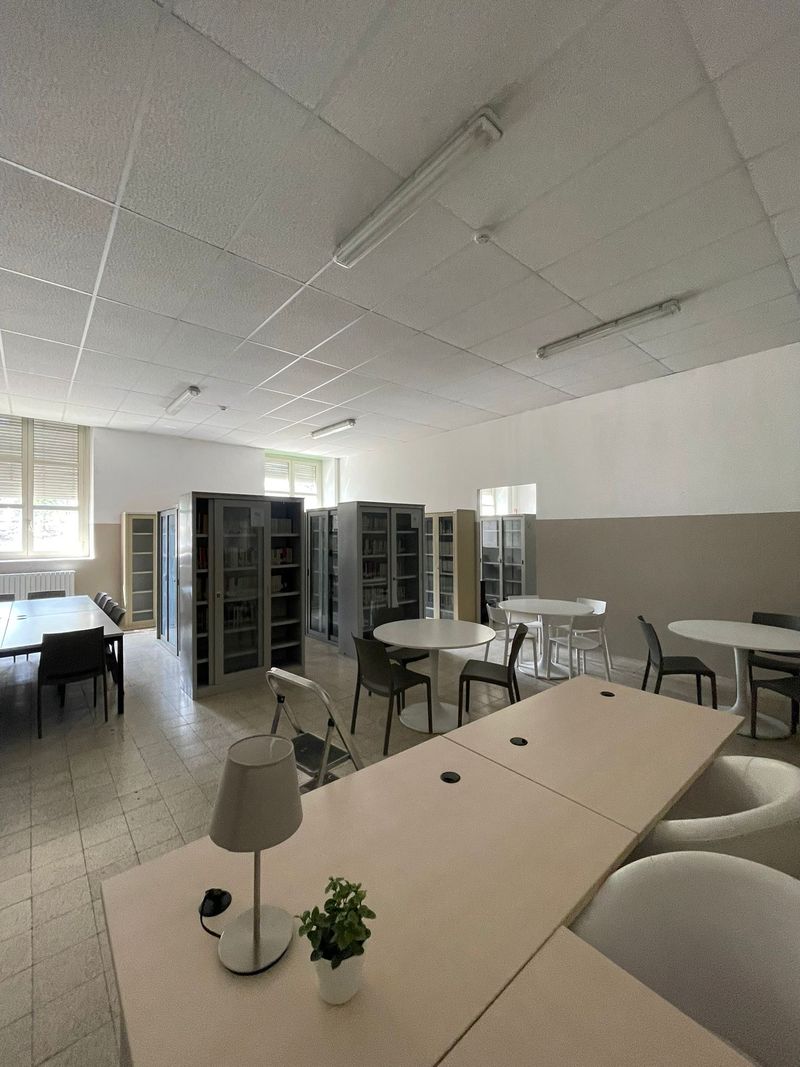 RIVOLI - Al «Romero» nasce la «Biblioteca Hub»: uno spazio condiviso per studio, lettura e relax - FOTO