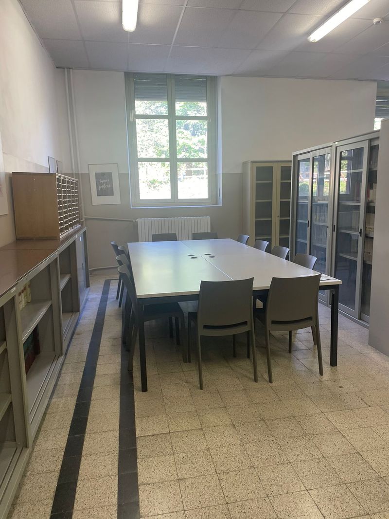 RIVOLI - Al «Romero» nasce la «Biblioteca Hub»: uno spazio condiviso per studio, lettura e relax - FOTO