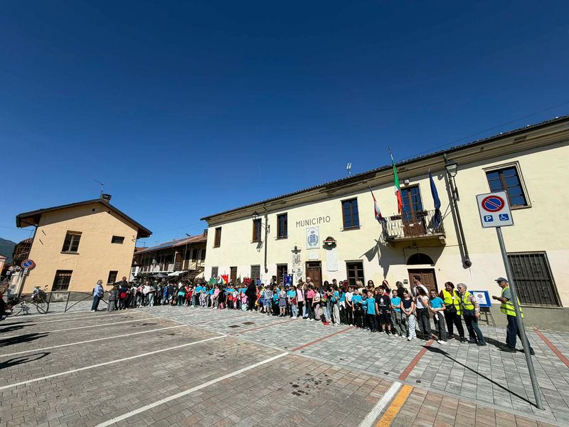 SAN GILLIO - Scuole e associazioni protagoniste per il 25 aprile, Festa di Liberazione - FOTO